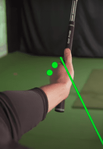 Identifying how strong your golf grip is