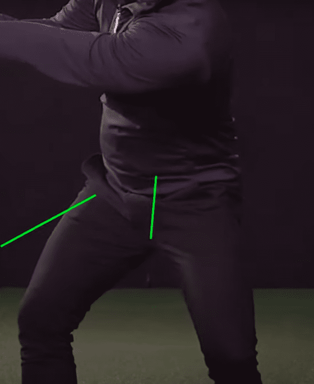 Golf driver tips, move the belt buckle faster than the upper right leg.